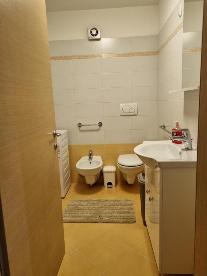 Night And Day Apartment Predazzo Luaran gambar